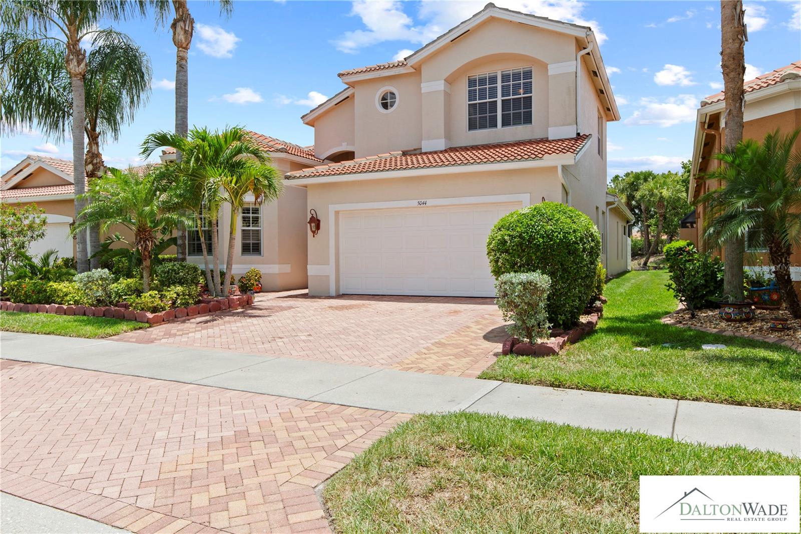 5044 SANDY BROOK CIRCLE