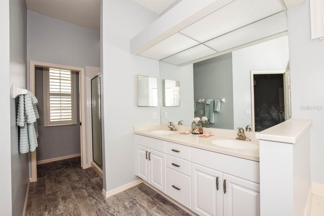 PATIOS ST ANDREWS PARK AT PLANTATION - Residential