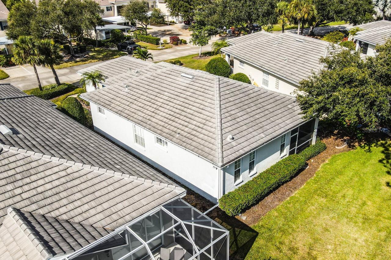 PATIOS ST ANDREWS PARK AT PLANTATION - Residential