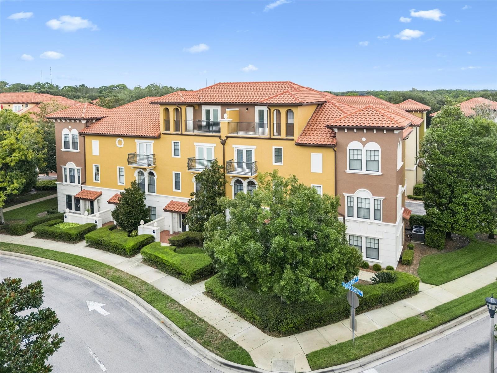 FOUNTAIN PARKE AT LAKE MARY - Residential