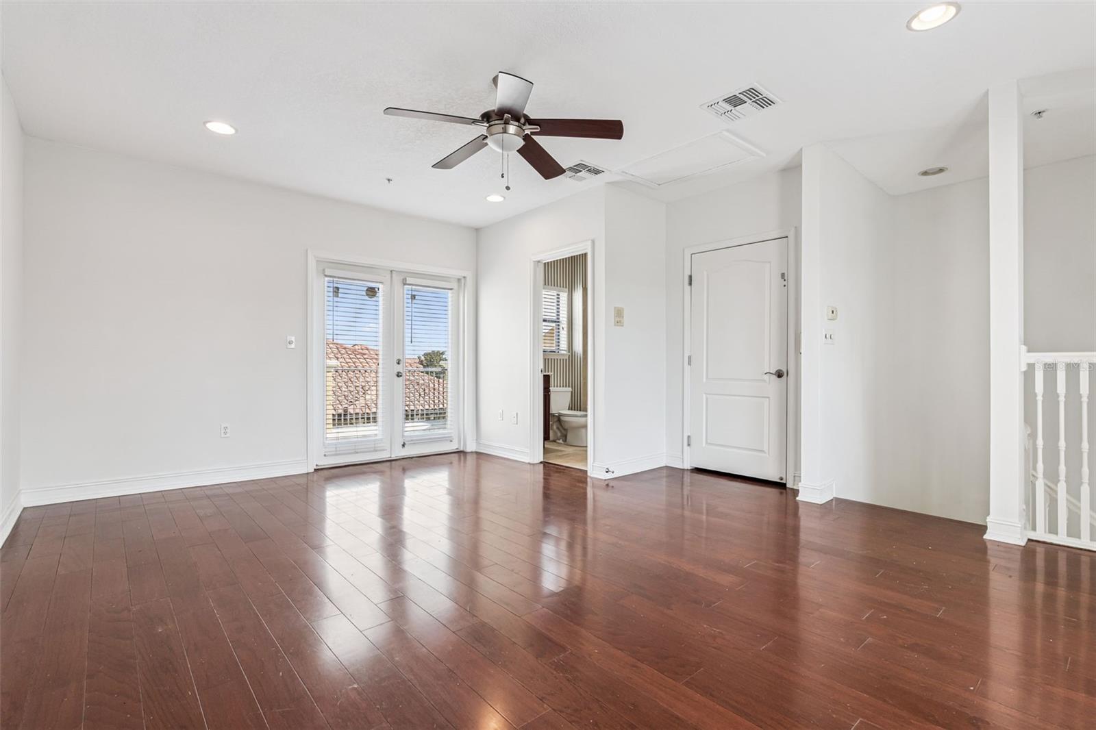 FOUNTAIN PARKE AT LAKE MARY - Residential