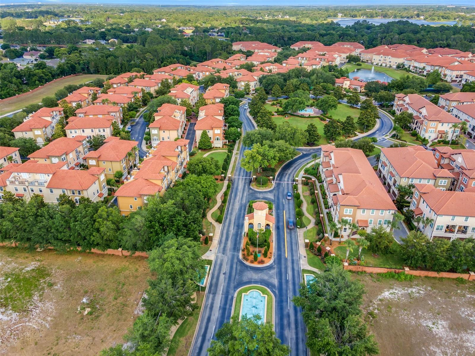 FOUNTAIN PARKE AT LAKE MARY - Residential