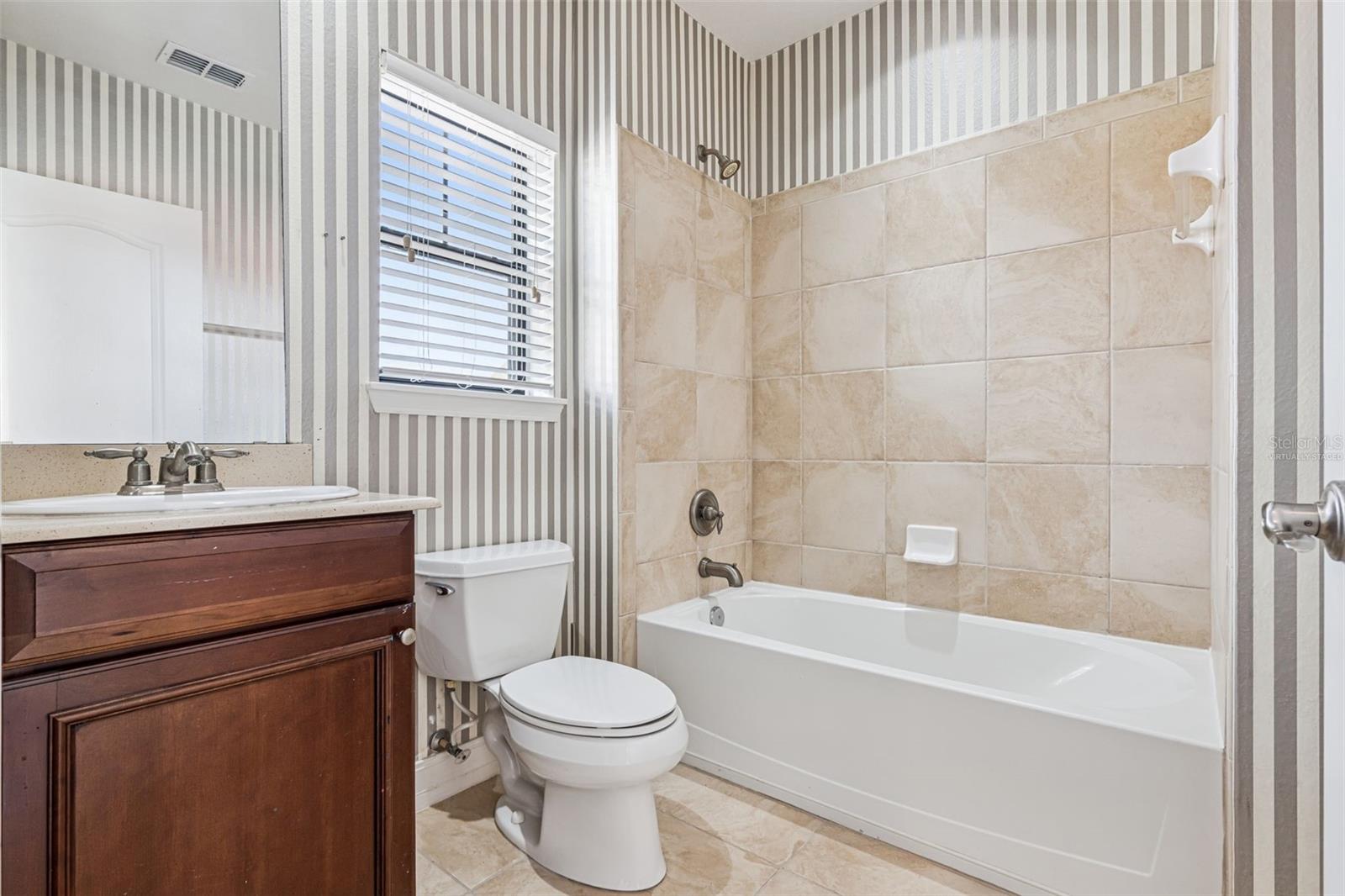 FOUNTAIN PARKE AT LAKE MARY - Residential