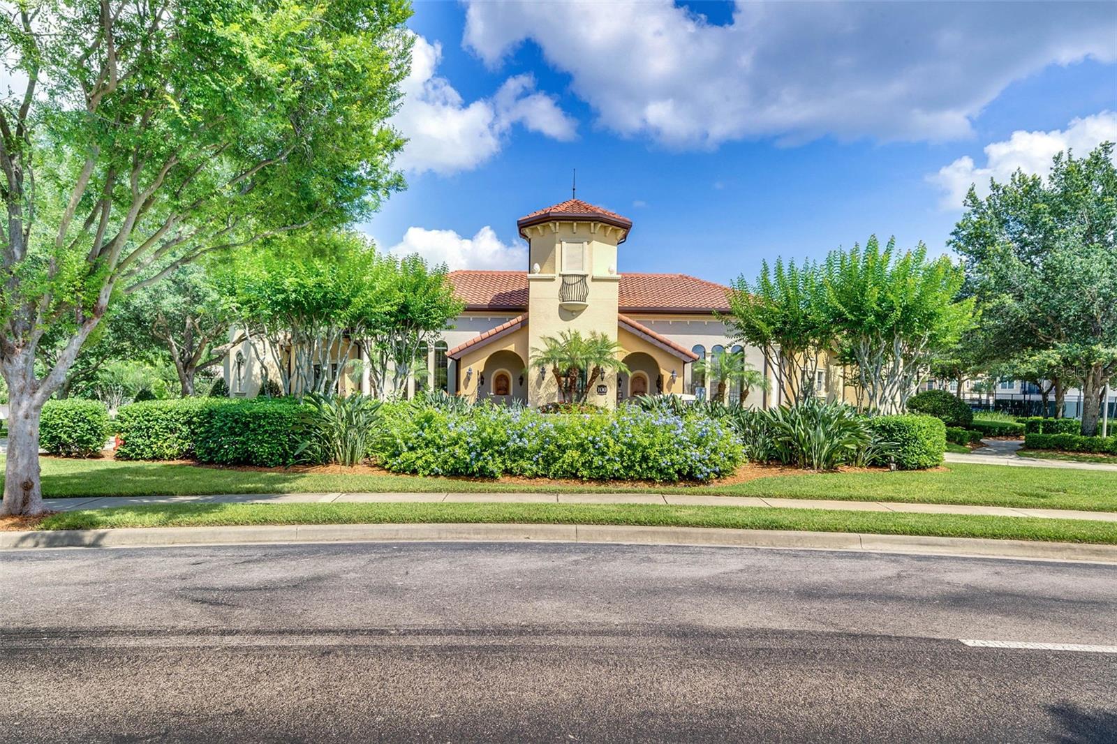 FOUNTAIN PARKE AT LAKE MARY - Residential