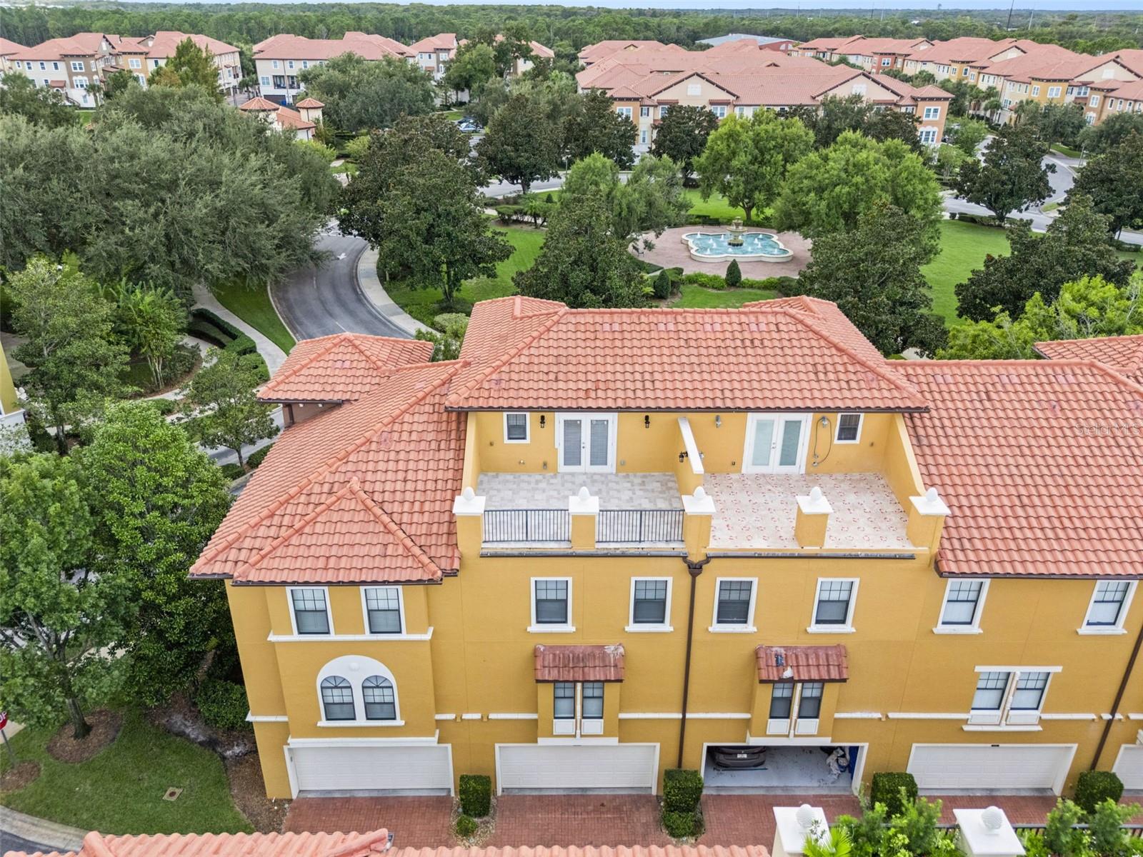 FOUNTAIN PARKE AT LAKE MARY - Residential