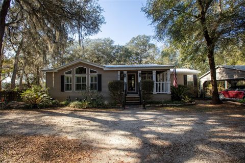 Photo of 8076 Blazing Star Road, Melrose, FL 32666 (MLS # GC536228)
