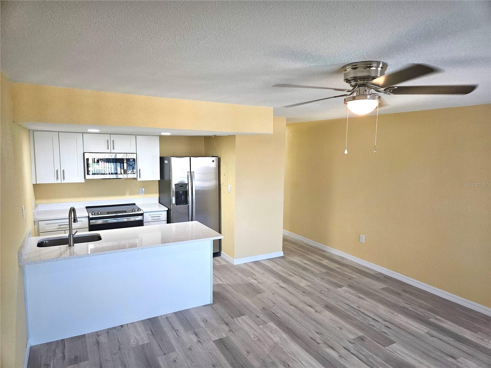 ST PETERSBURG BEACH REP - Residential Lease