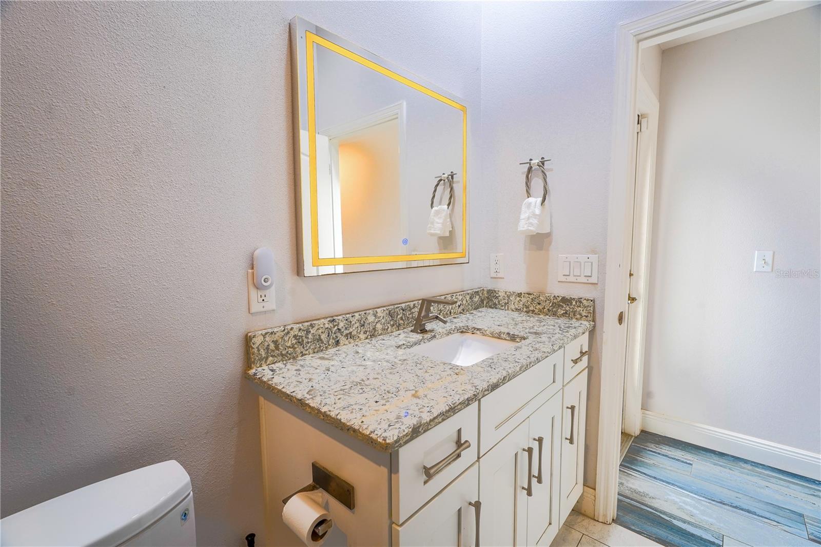 SURFSIDE ESTATES - Residential