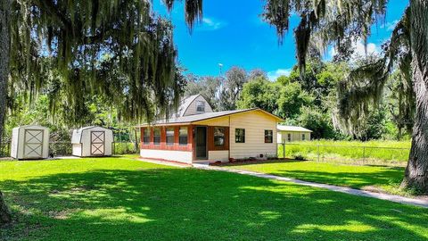 207 CHIPS LANE LT17 LORIDA FL 33857