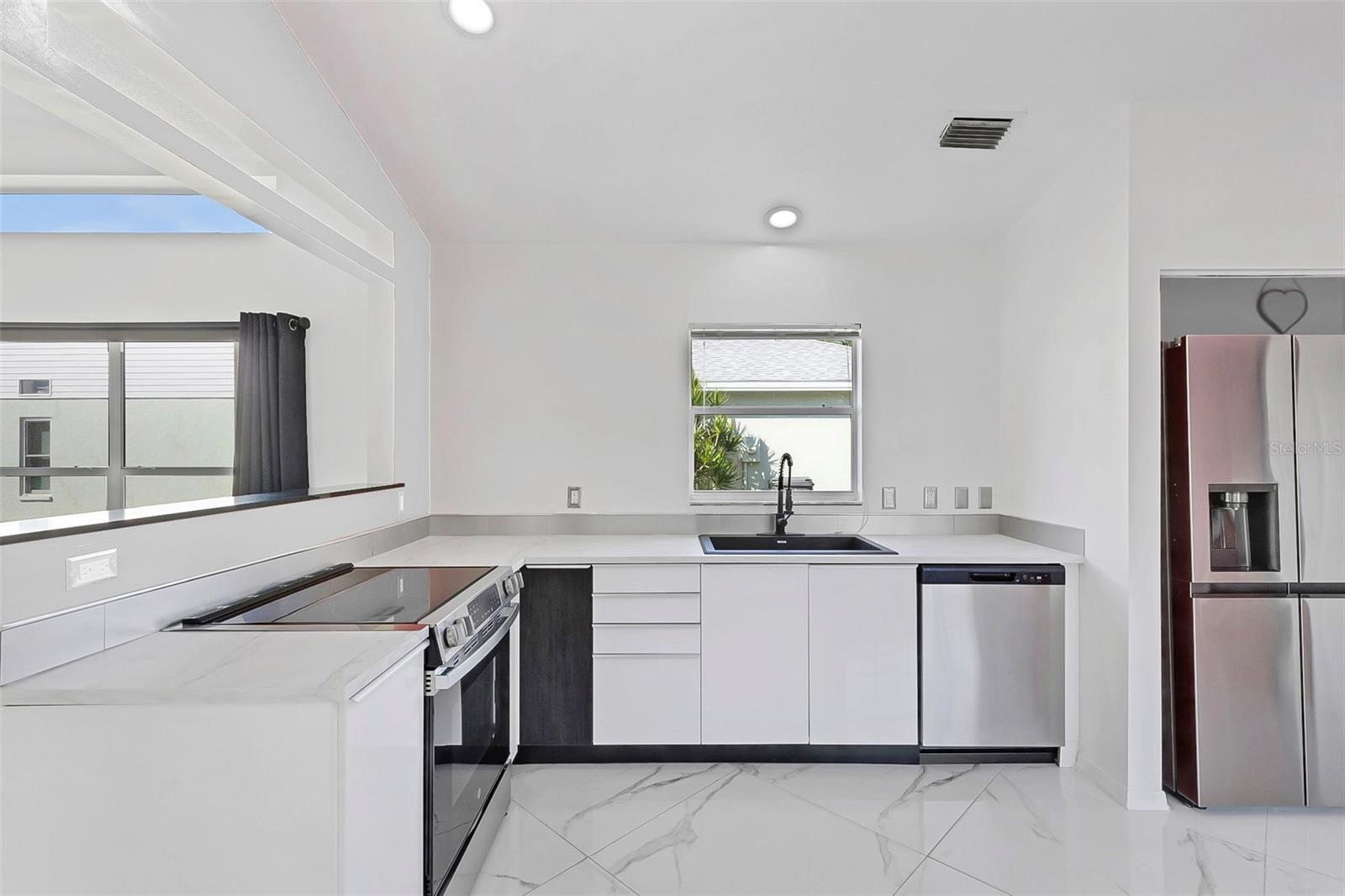 SPRING LAKES VII - Residential