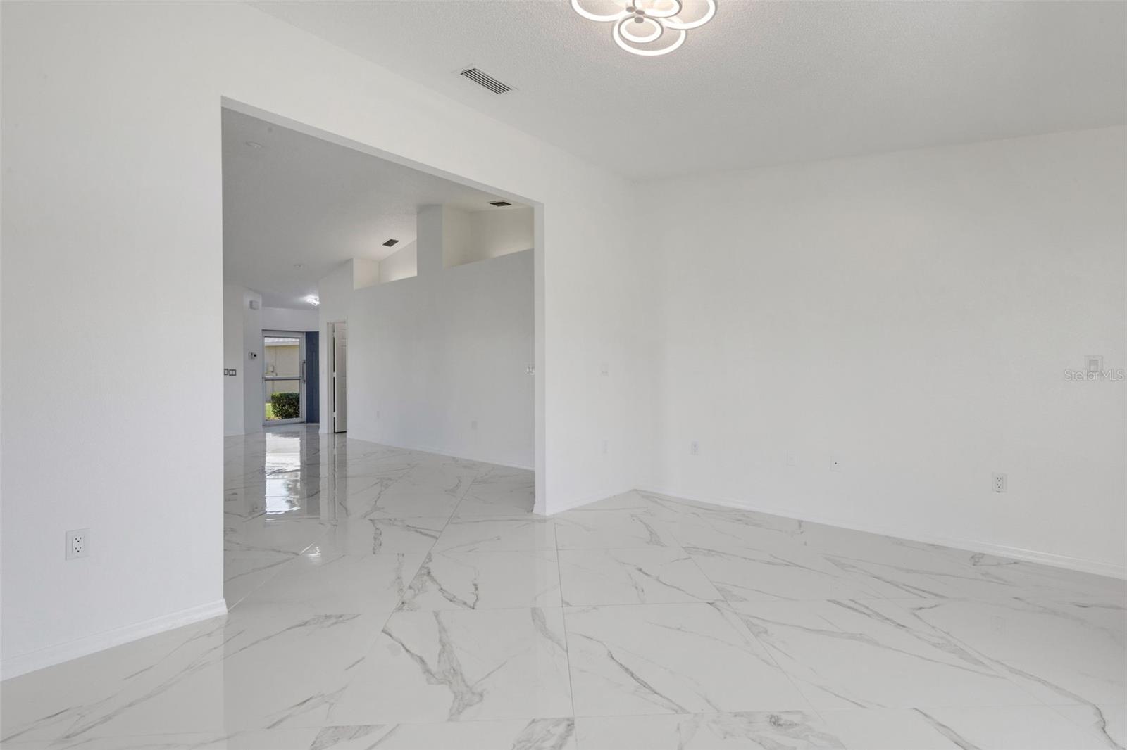 SPRING LAKES VII - Residential