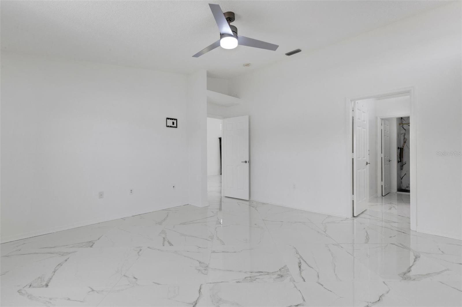 SPRING LAKES VII - Residential