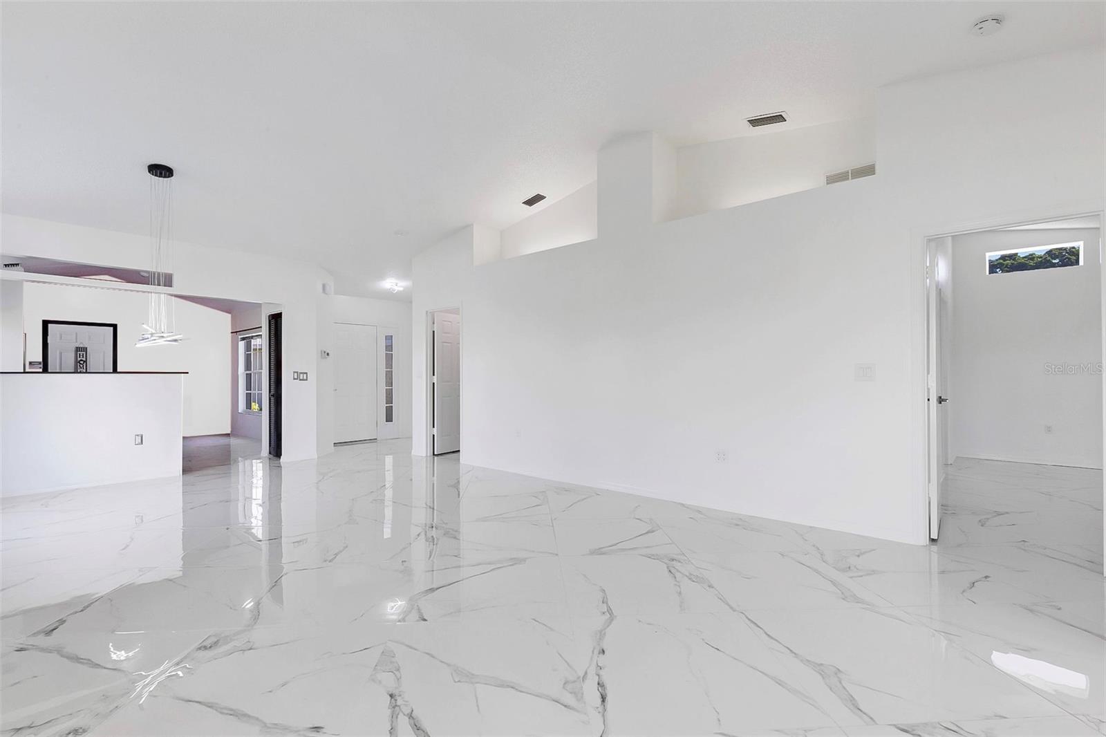 SPRING LAKES VII - Residential