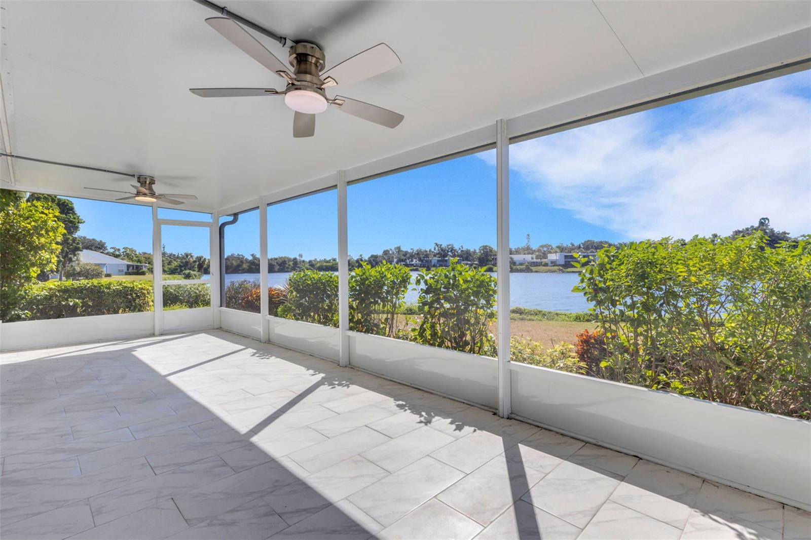 SPRING LAKES VII - Residential