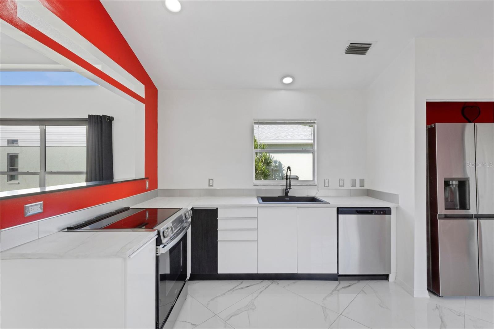 SPRING LAKES VII - Residential