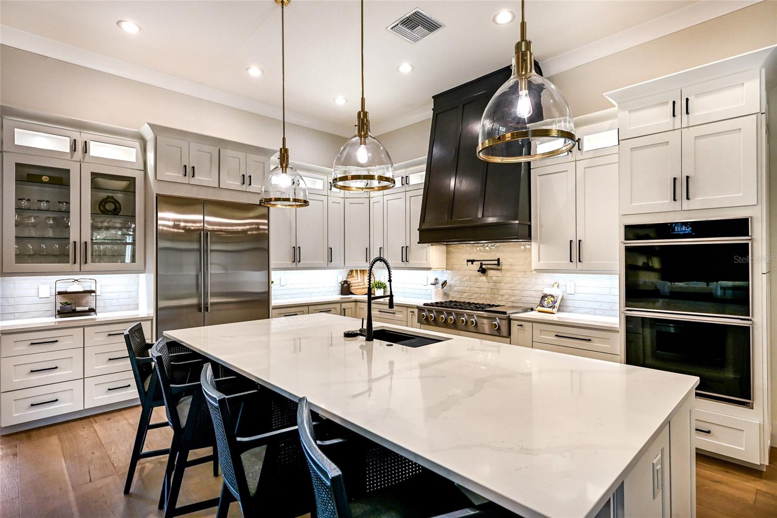 POMELLO CITY CENTRAL UNIT - Residential