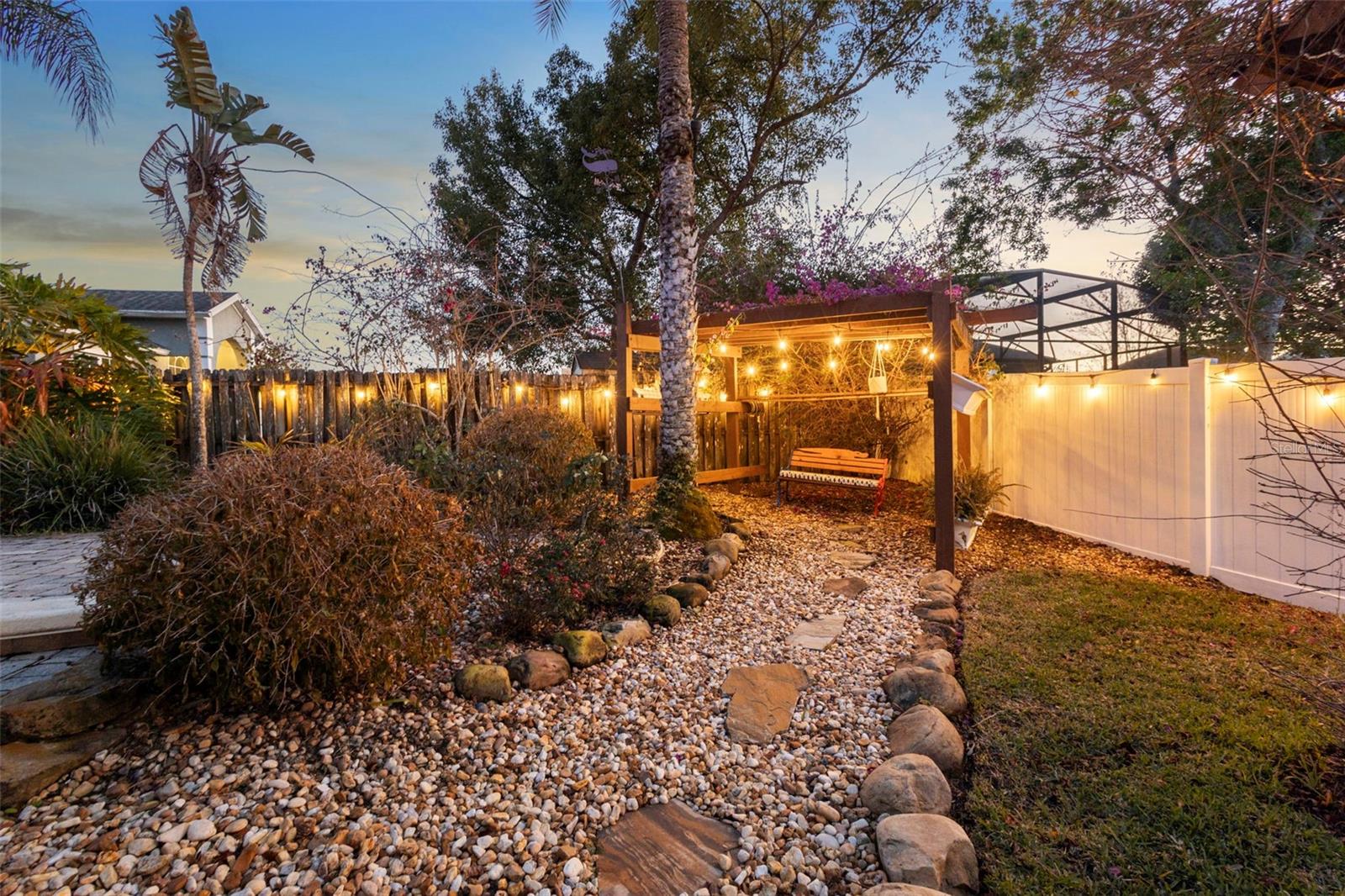 BEAR STONE - Residential