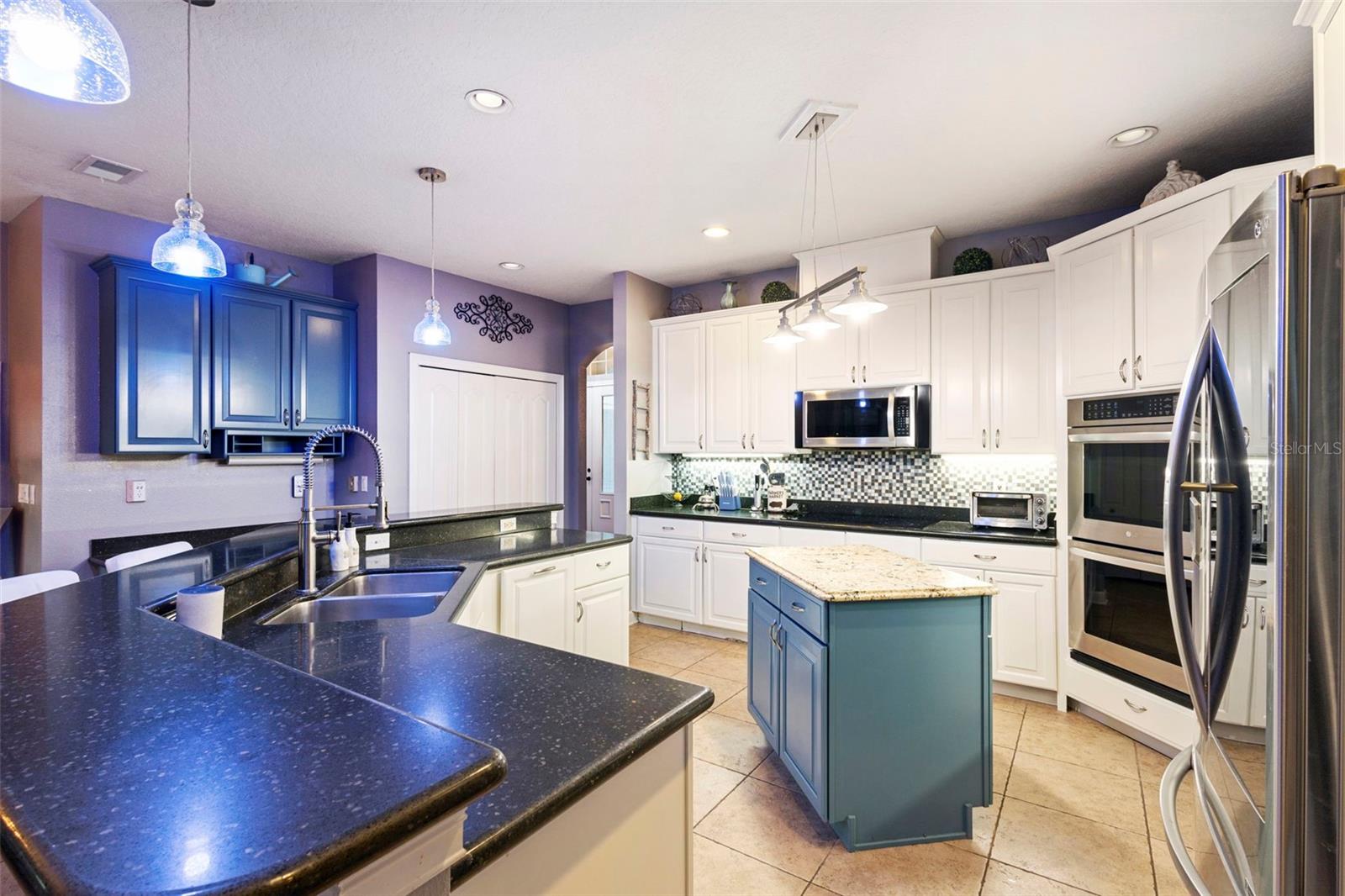 BEAR STONE - Residential