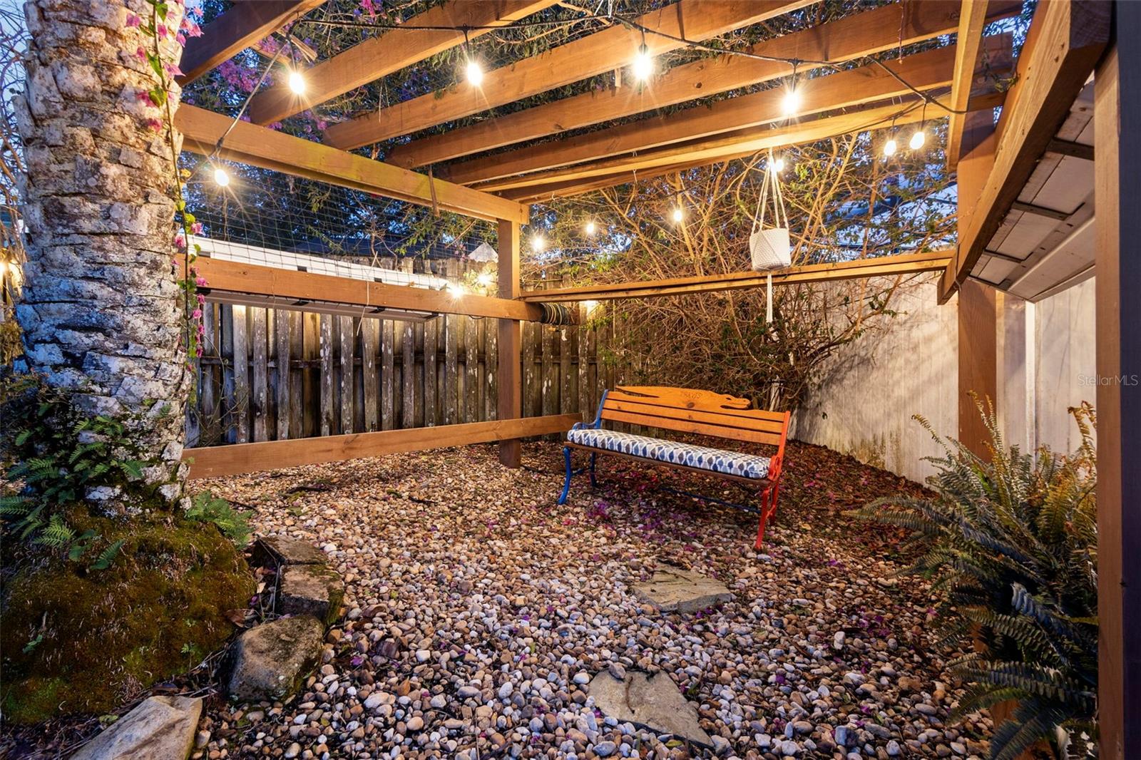 BEAR STONE - Residential