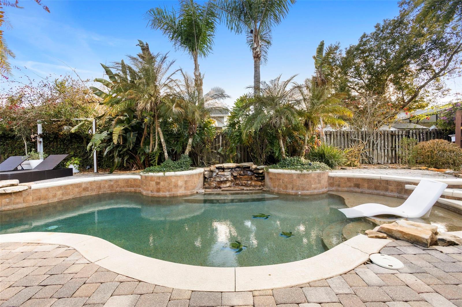 BEAR STONE - Residential