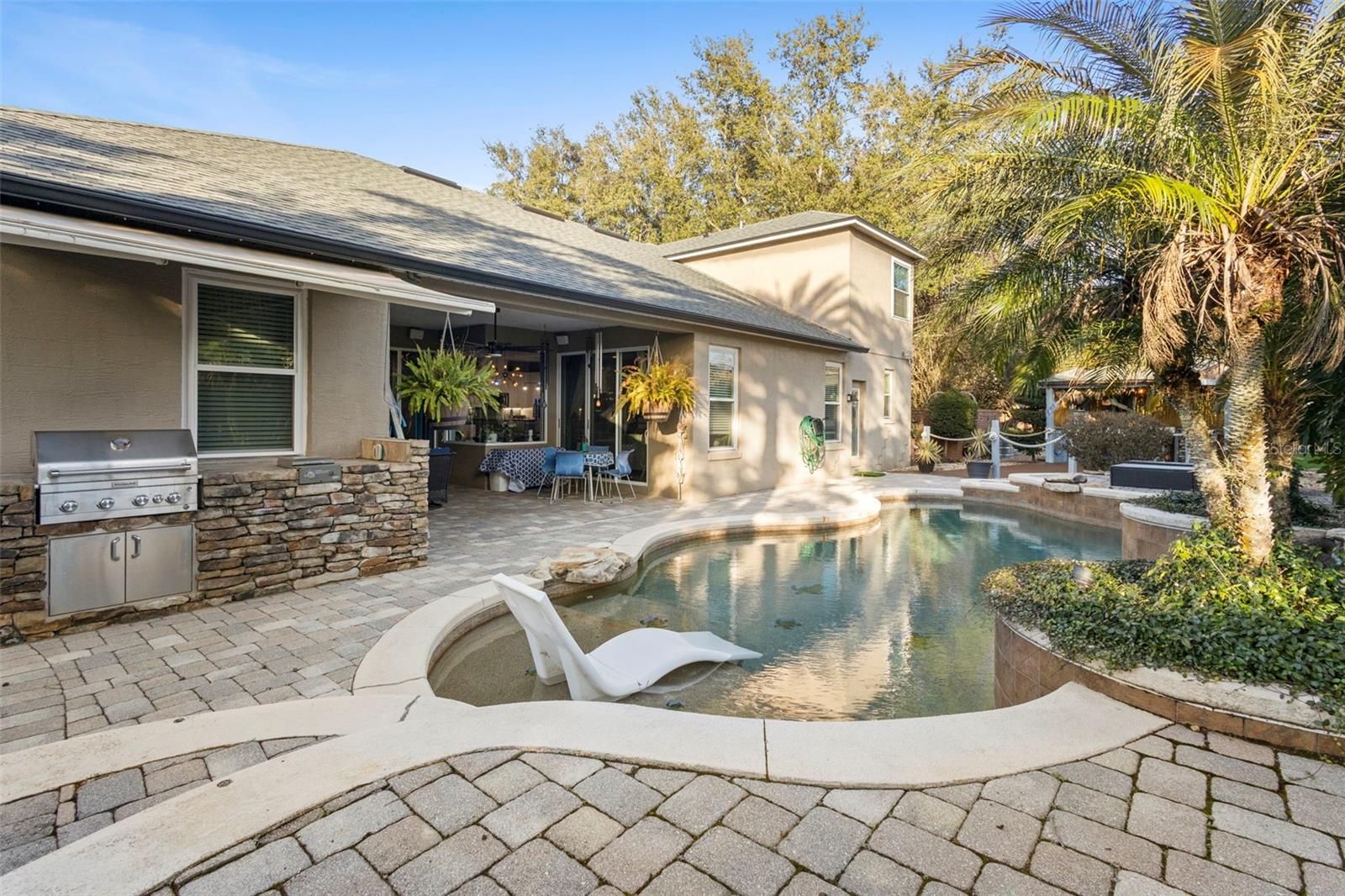 BEAR STONE - Residential