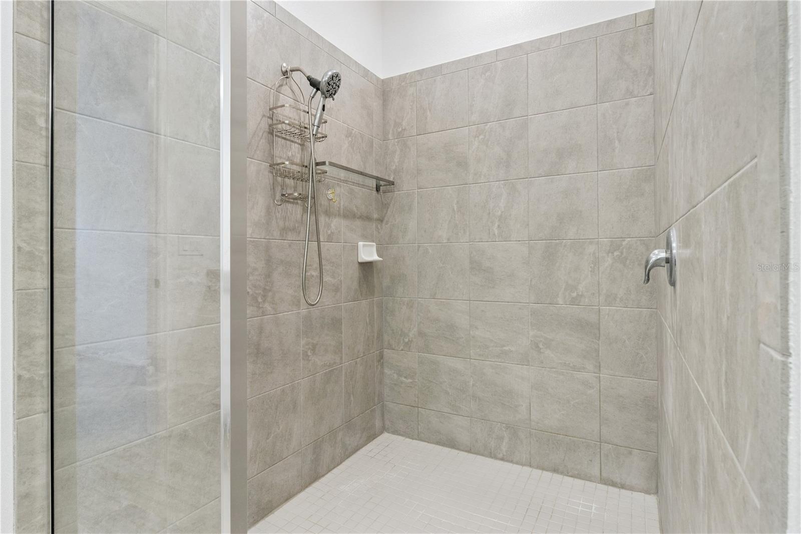 TERRALARGO PH 3E - Residential