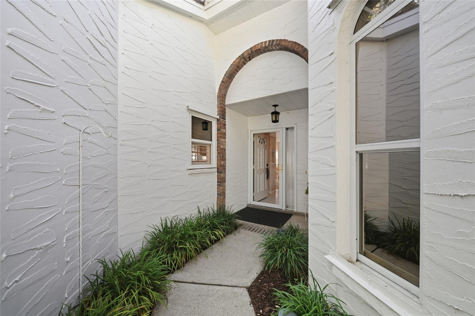 5807 GARDEN LAKES PALM