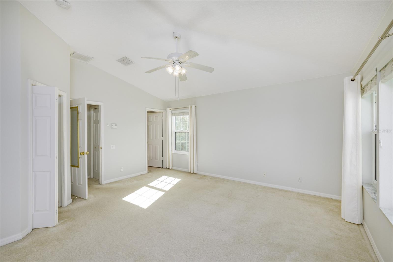 TOWNHOMES AT MILLBROOKE RANCH - Residential