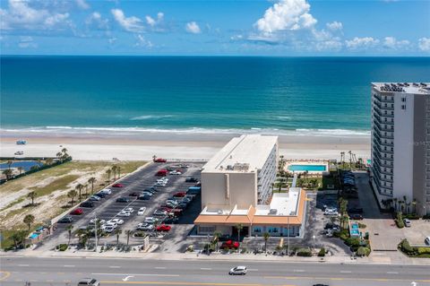 A home in DAYTONA BEACH SHORES