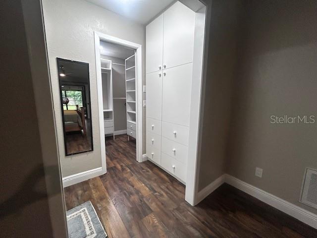 MAYFAIR WOODS - Residential Lease