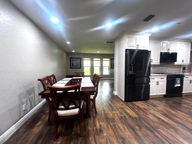MAYFAIR WOODS - Residential Lease