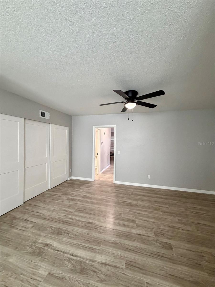 ON TOP OF THE WORLD - Residential Lease