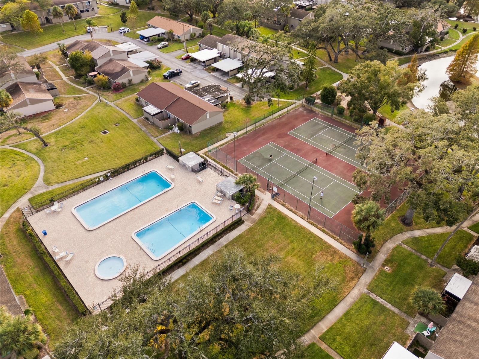 LAURELON VILLAGE OF MEADOWOOD - Residential