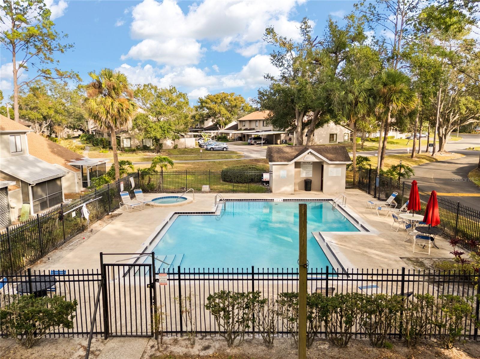 LAURELON VILLAGE OF MEADOWOOD - Residential