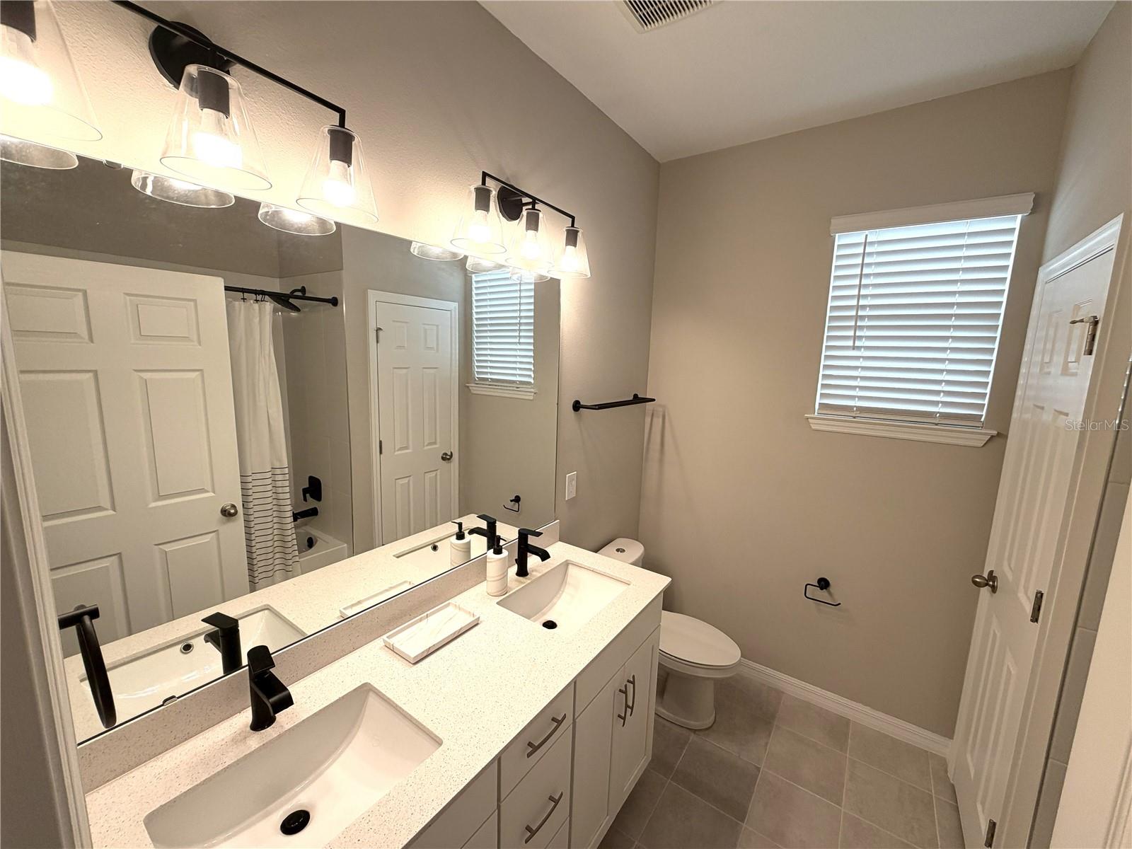 VILLAGES AT MINNEOLA HILLS PHASE 1B - Residential