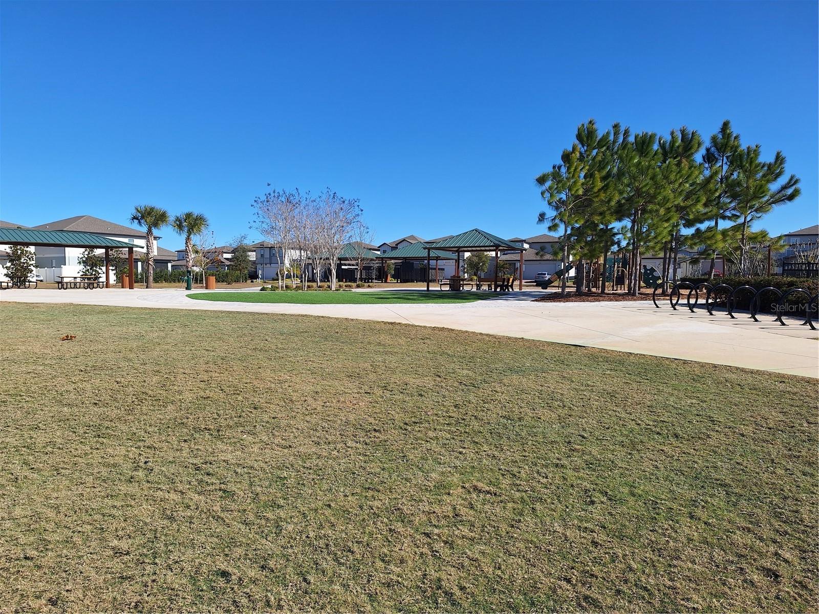 VILLAGES AT MINNEOLA HILLS PHASE 1B - Residential