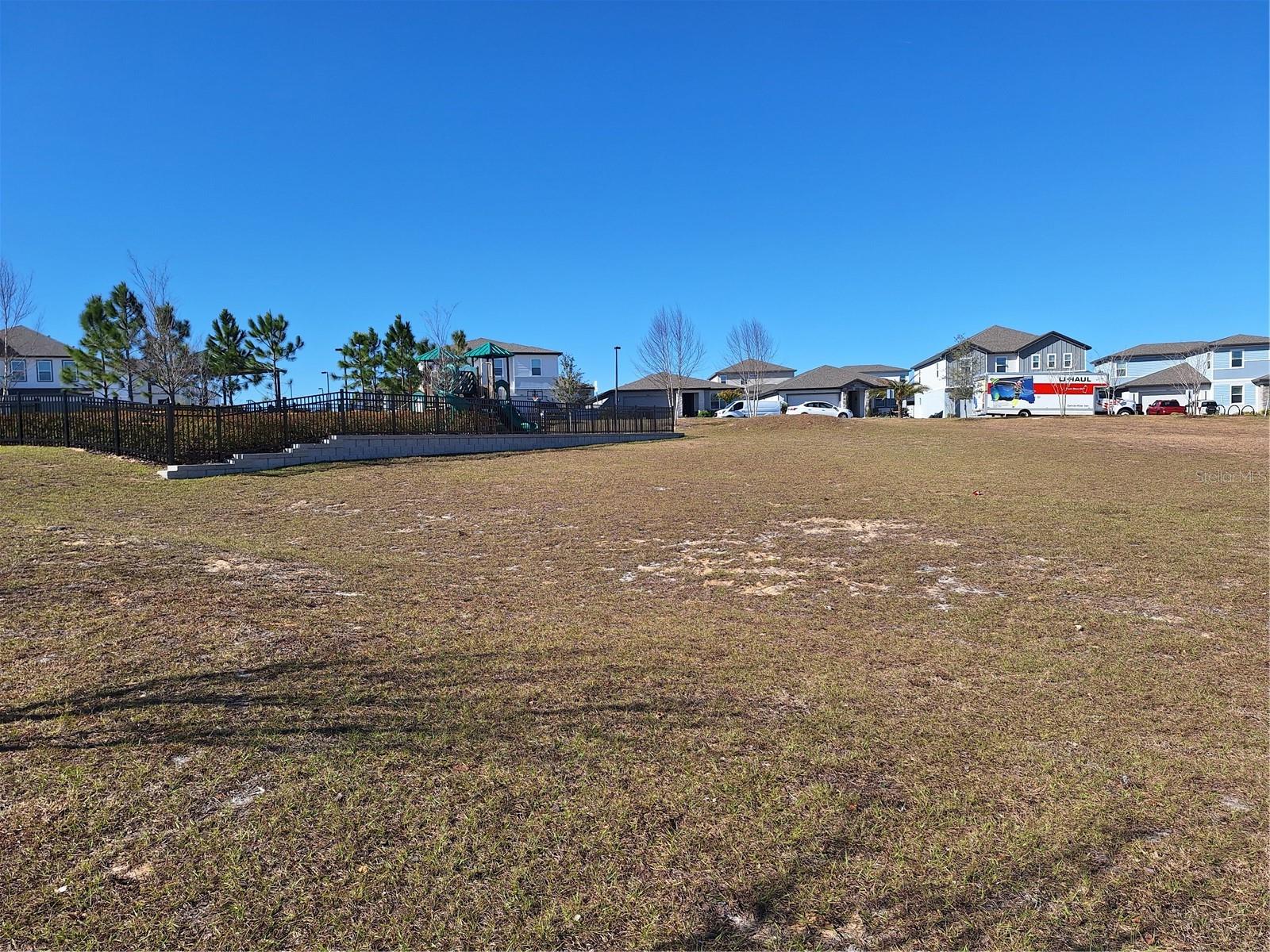 VILLAGES AT MINNEOLA HILLS PHASE 1B - Residential