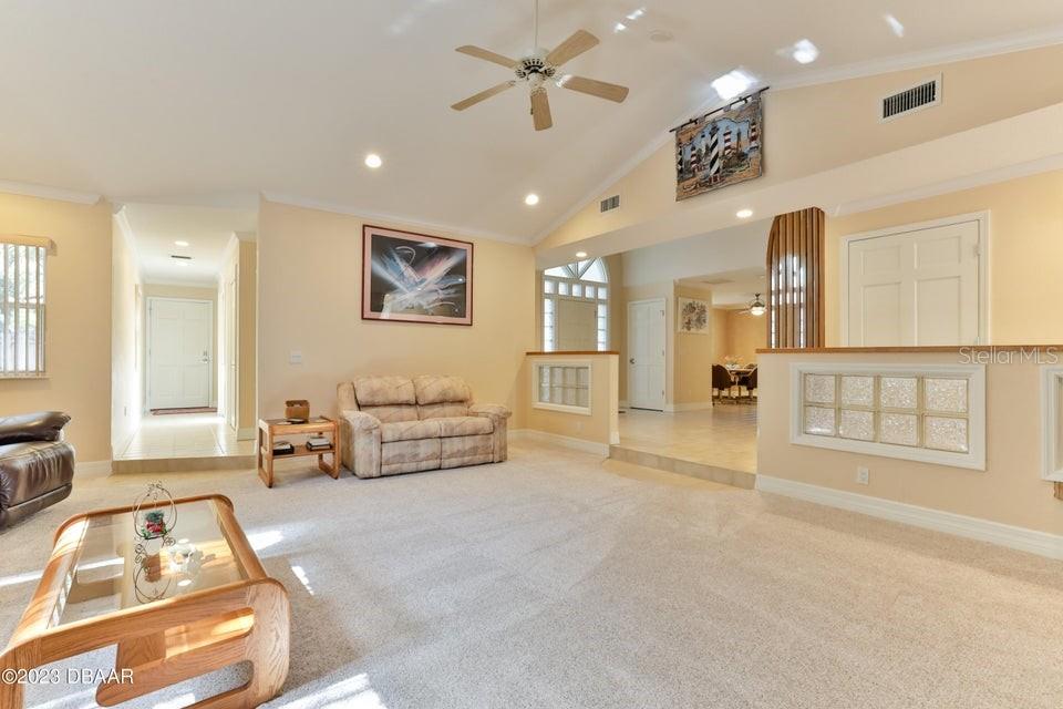 INLET OAKS - Residential