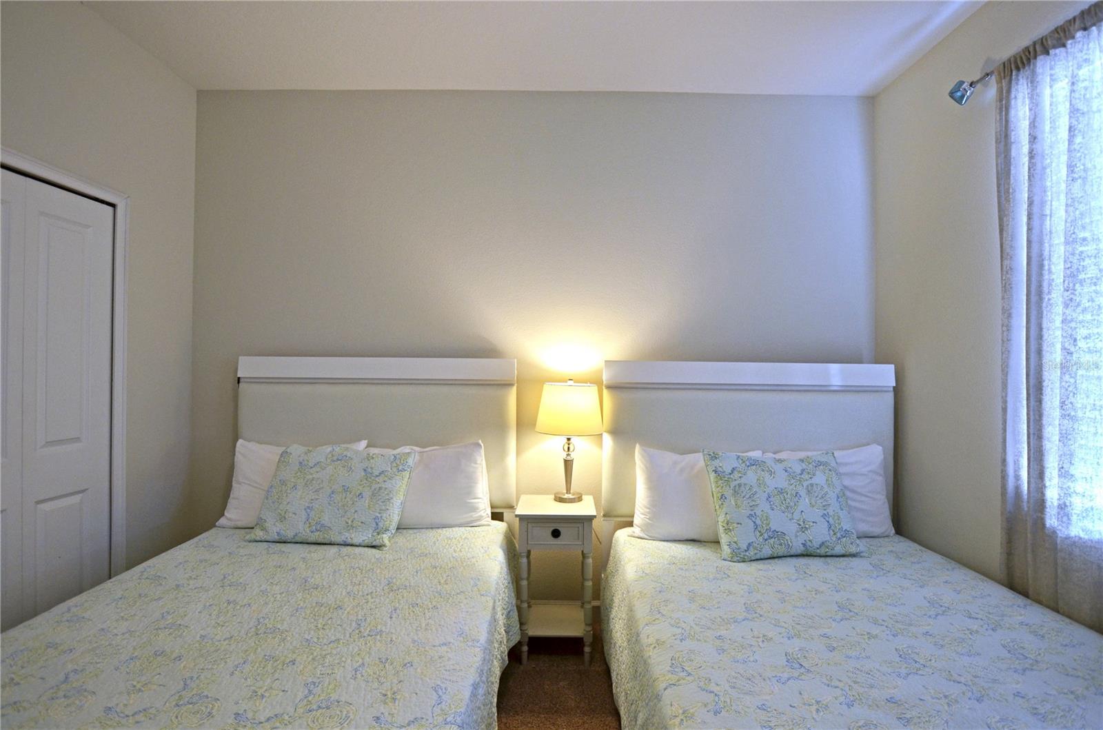 STOREY LAKE - Residential