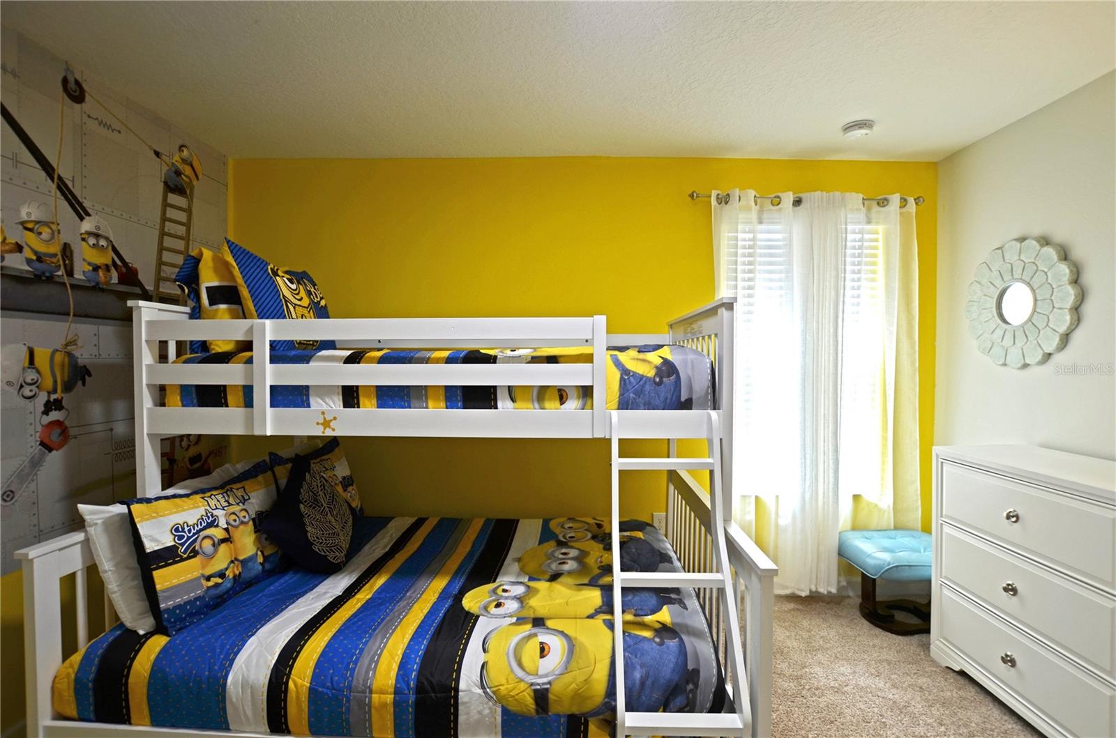 STOREY LAKE - Residential