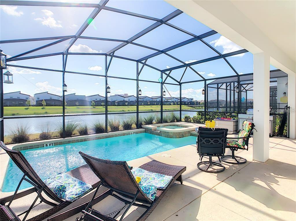 STOREY LAKE - Residential