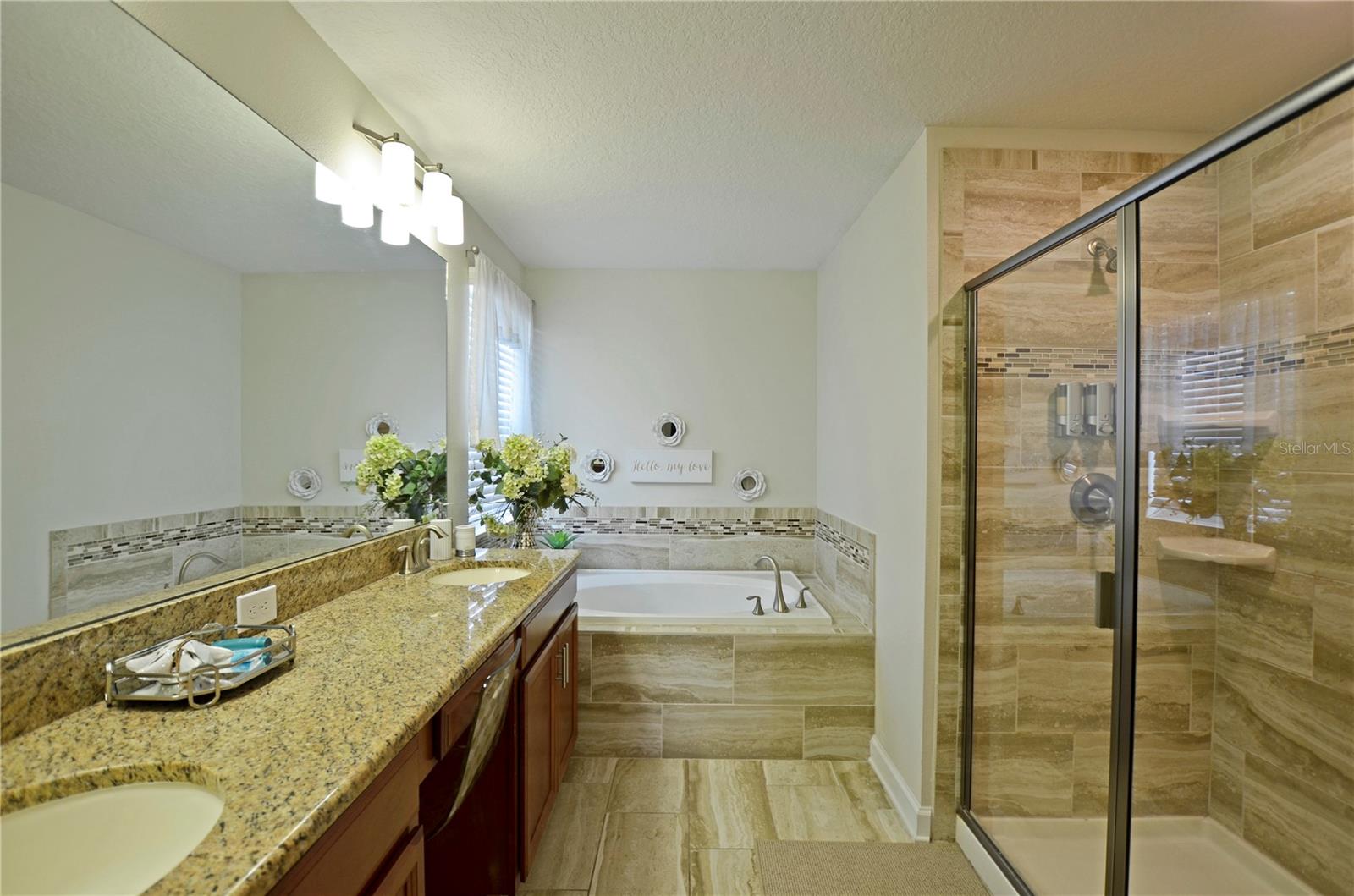 STOREY LAKE - Residential