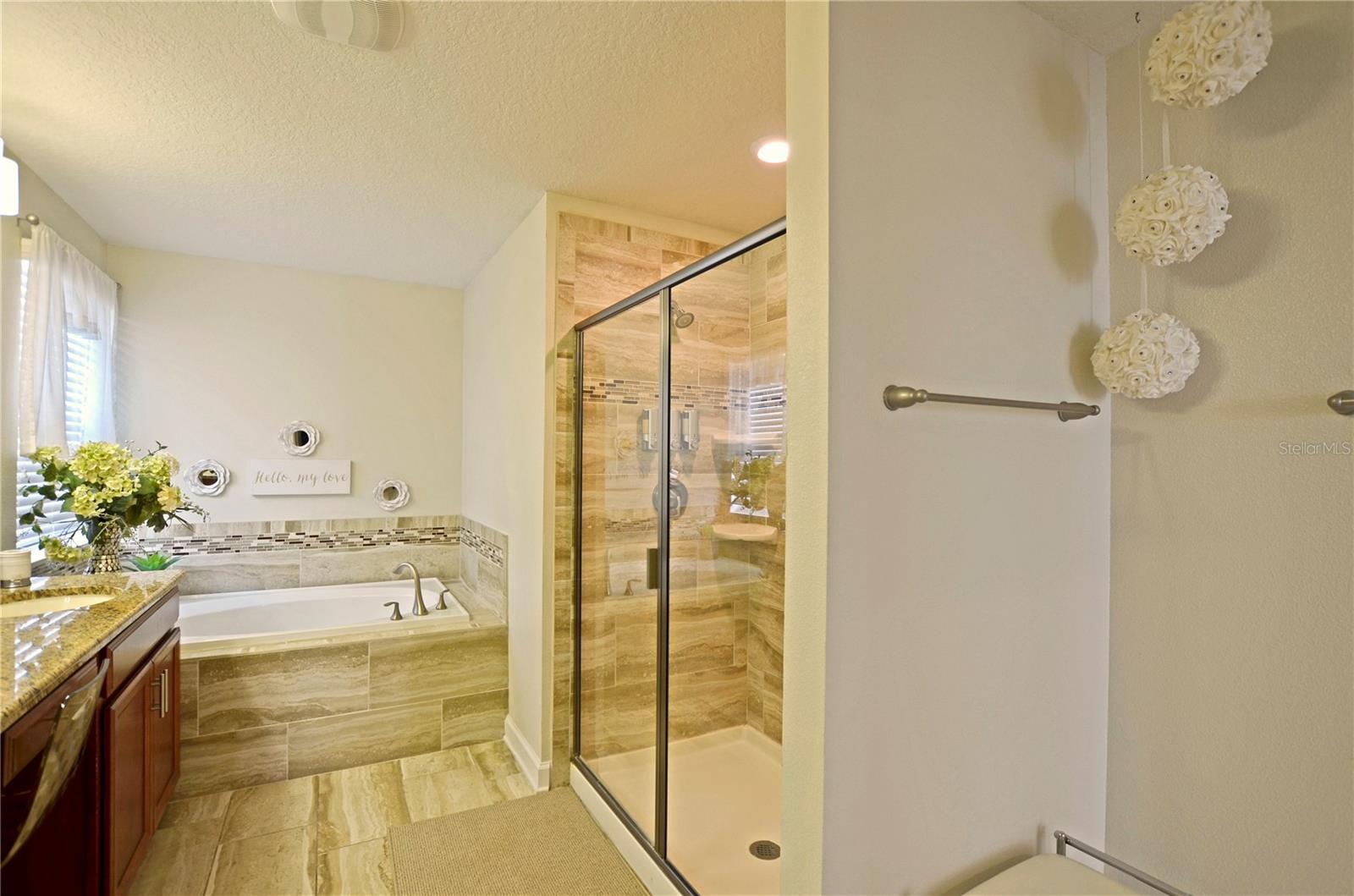 STOREY LAKE - Residential