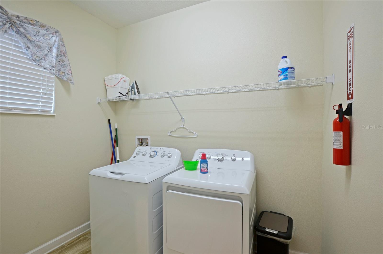 STOREY LAKE - Residential