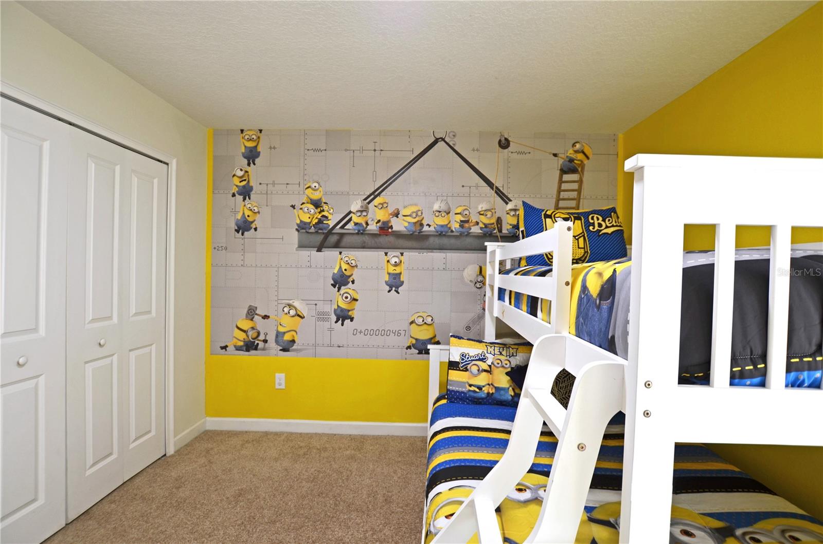 STOREY LAKE - Residential