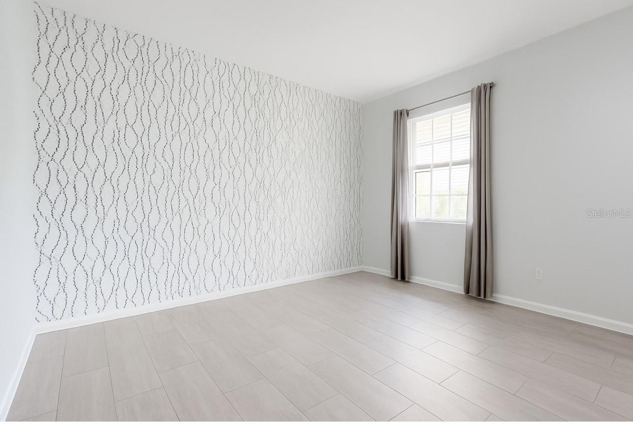 SIGNATURE LAKES PH 02 A B H I J - Residential Lease