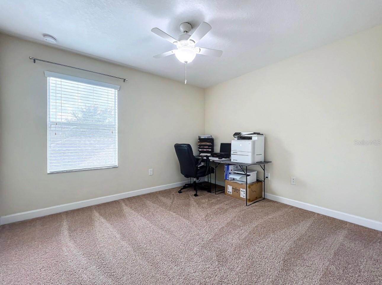 SIGNATURE LAKES PH 02 A B H I J - Residential Lease