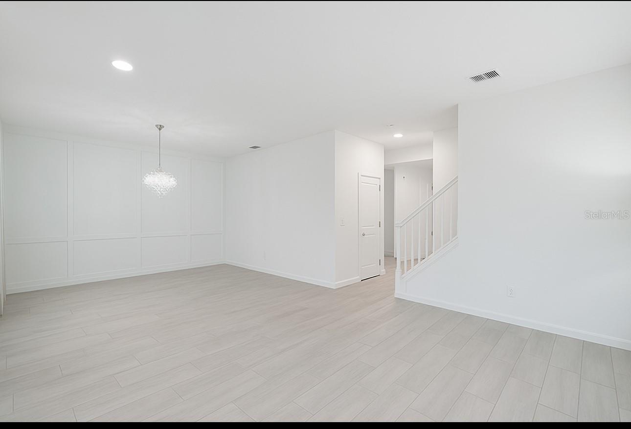 SIGNATURE LAKES PH 02 A B H I J - Residential Lease