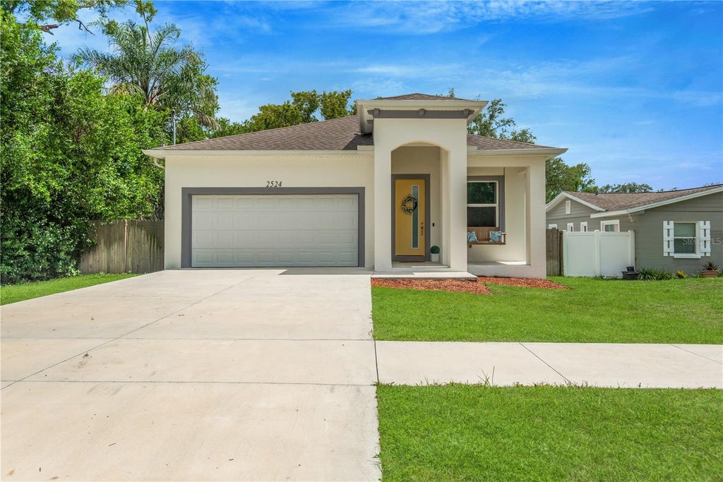 Photo of 2524 Lake Ellen Lane, Tampa, FL 33618 (MLS # TB8514334)