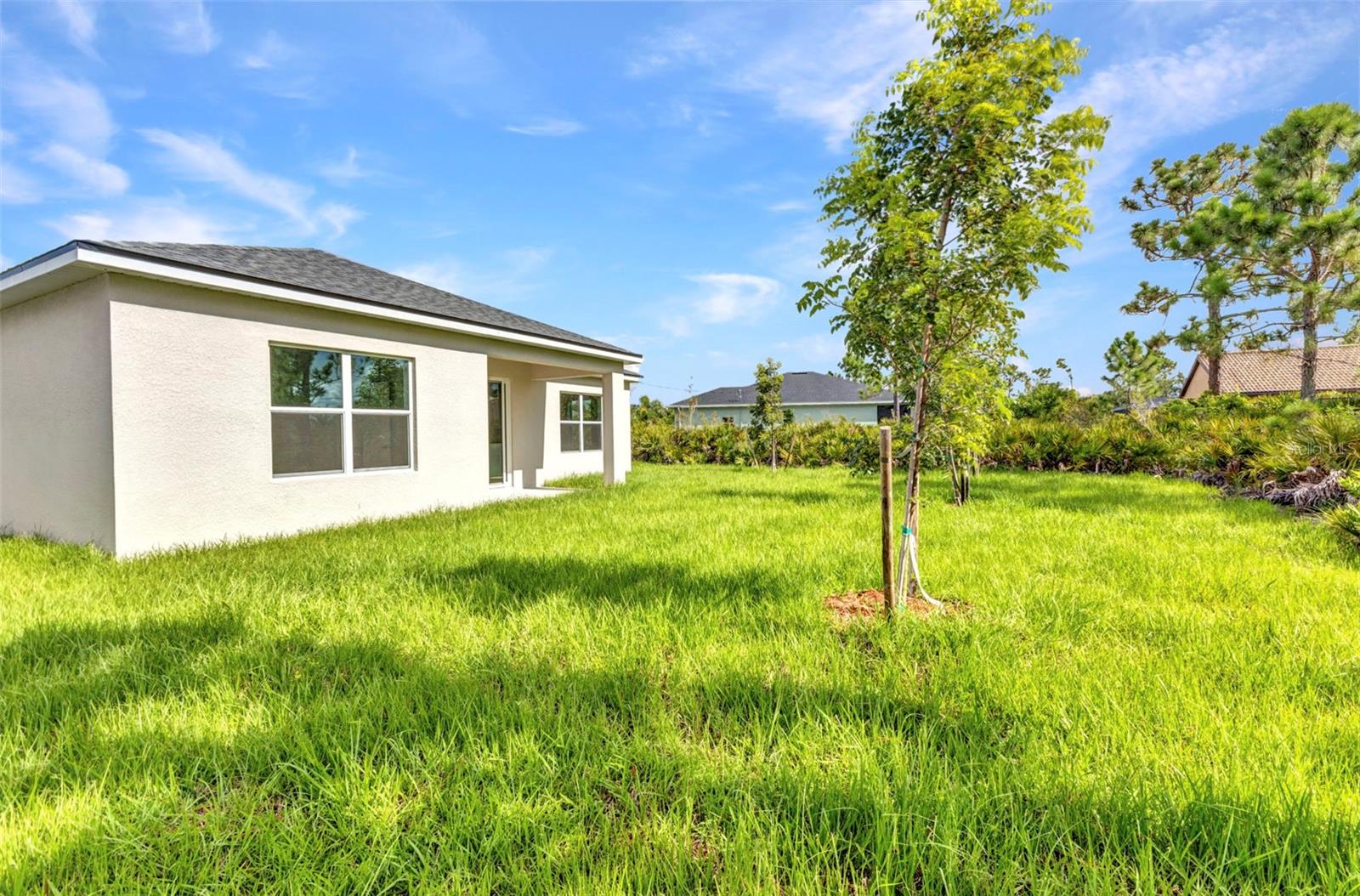 ROTONDA LAKES - Residential